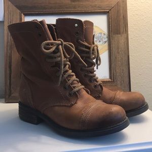 Steve Madden Troopa boots